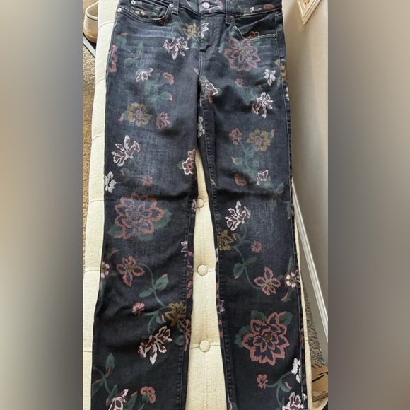 7 For All Mankind Roxette Crop Straight Leg Black Floral Denim Jeans size 28 - Picture 7 of 7